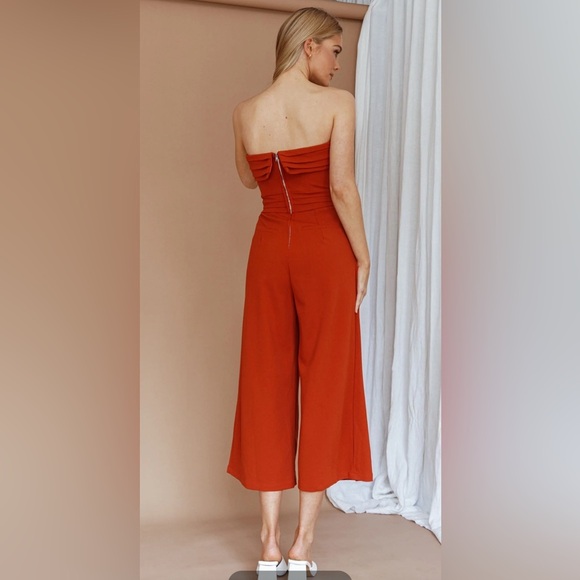 Saints + Secrets Strapless Wide Leg Jumpsuit Size Medium NWT - Picture 3 of 8